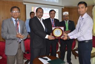 Receiving best e-nothi  user award